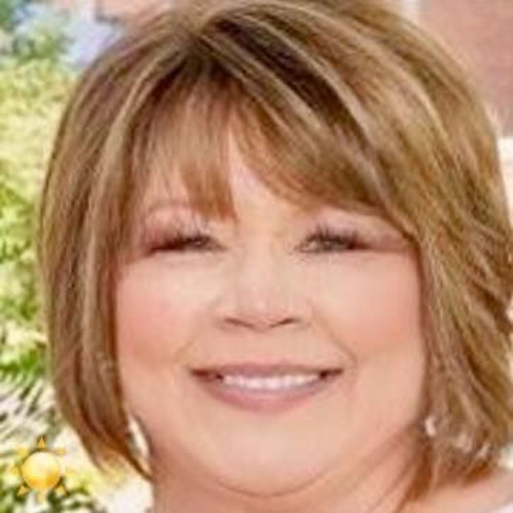Meet your Posher, Leslie
